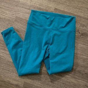 Fabletics teal leggings
